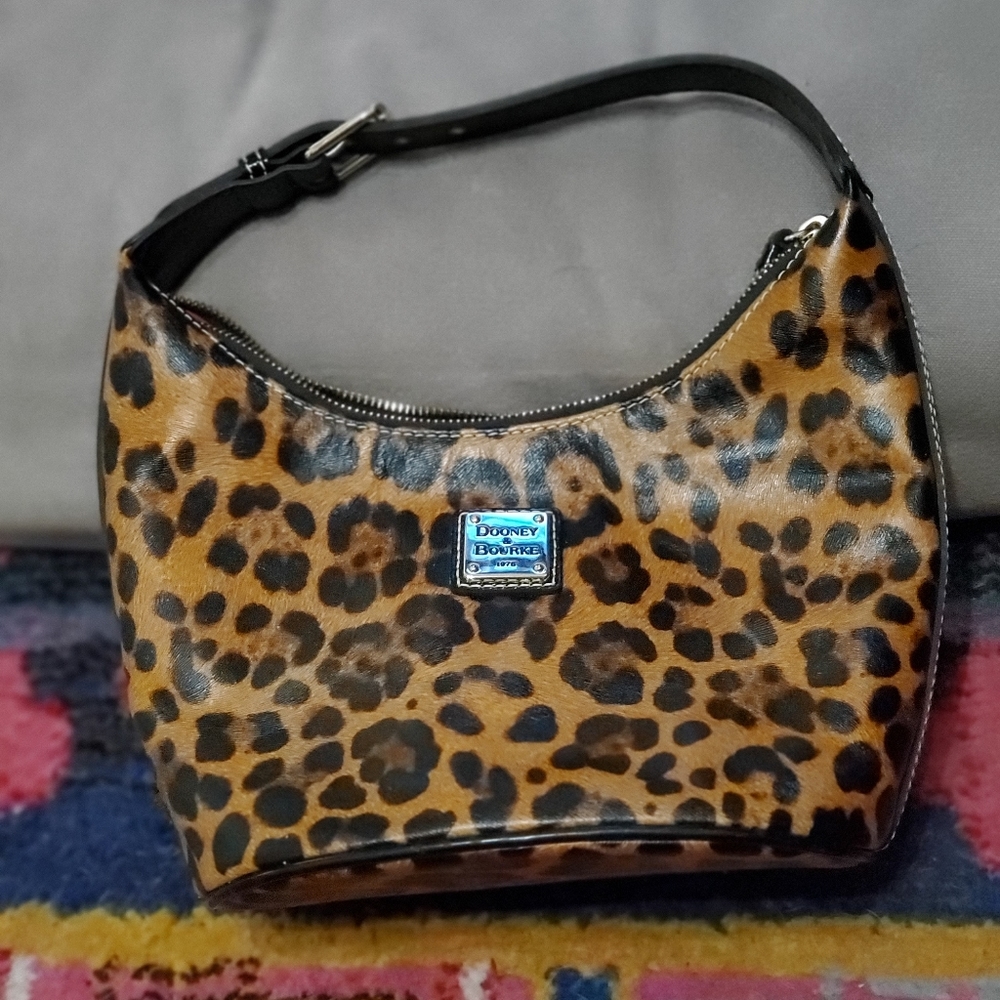 Dooney & Bourke